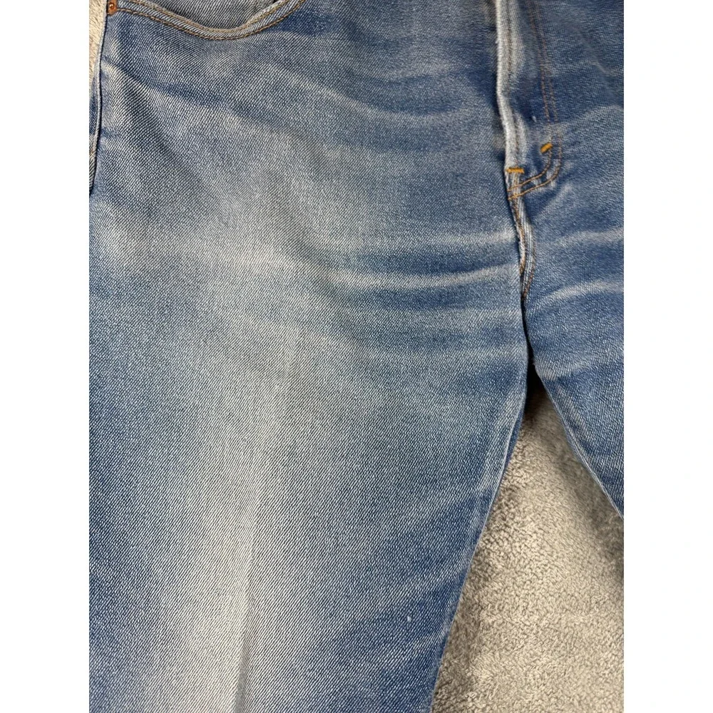 Levis lot pairs